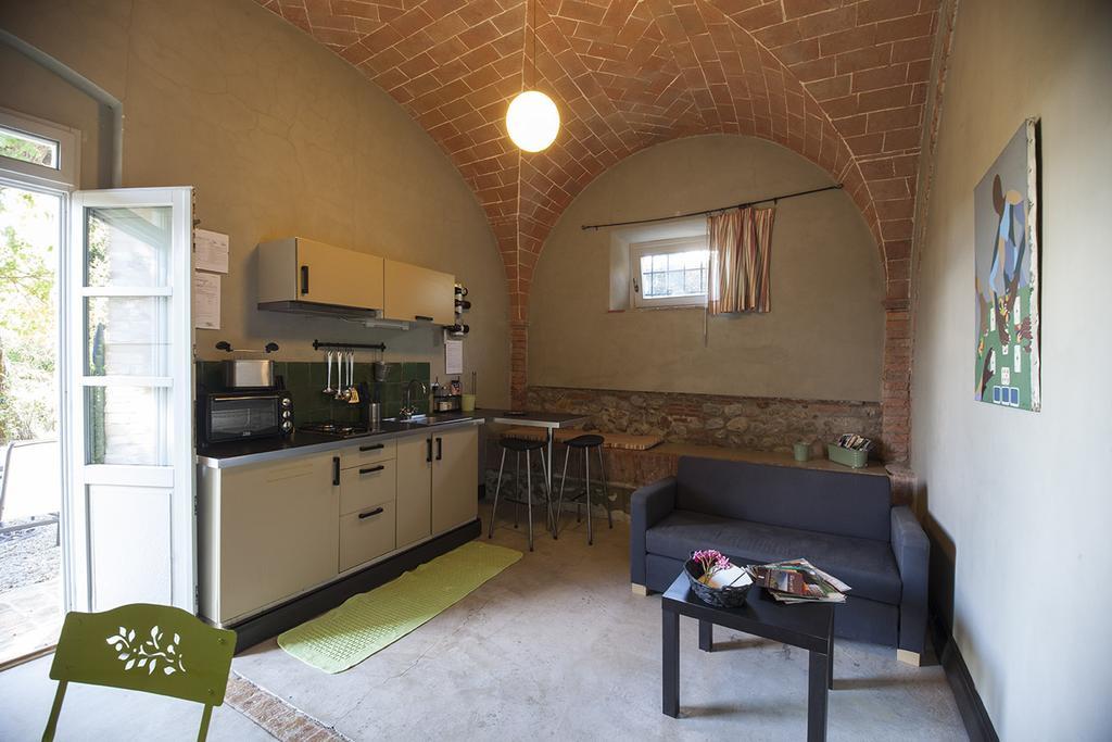 Agriturismo Pieve De Pitti Terricciola Bagian luar foto